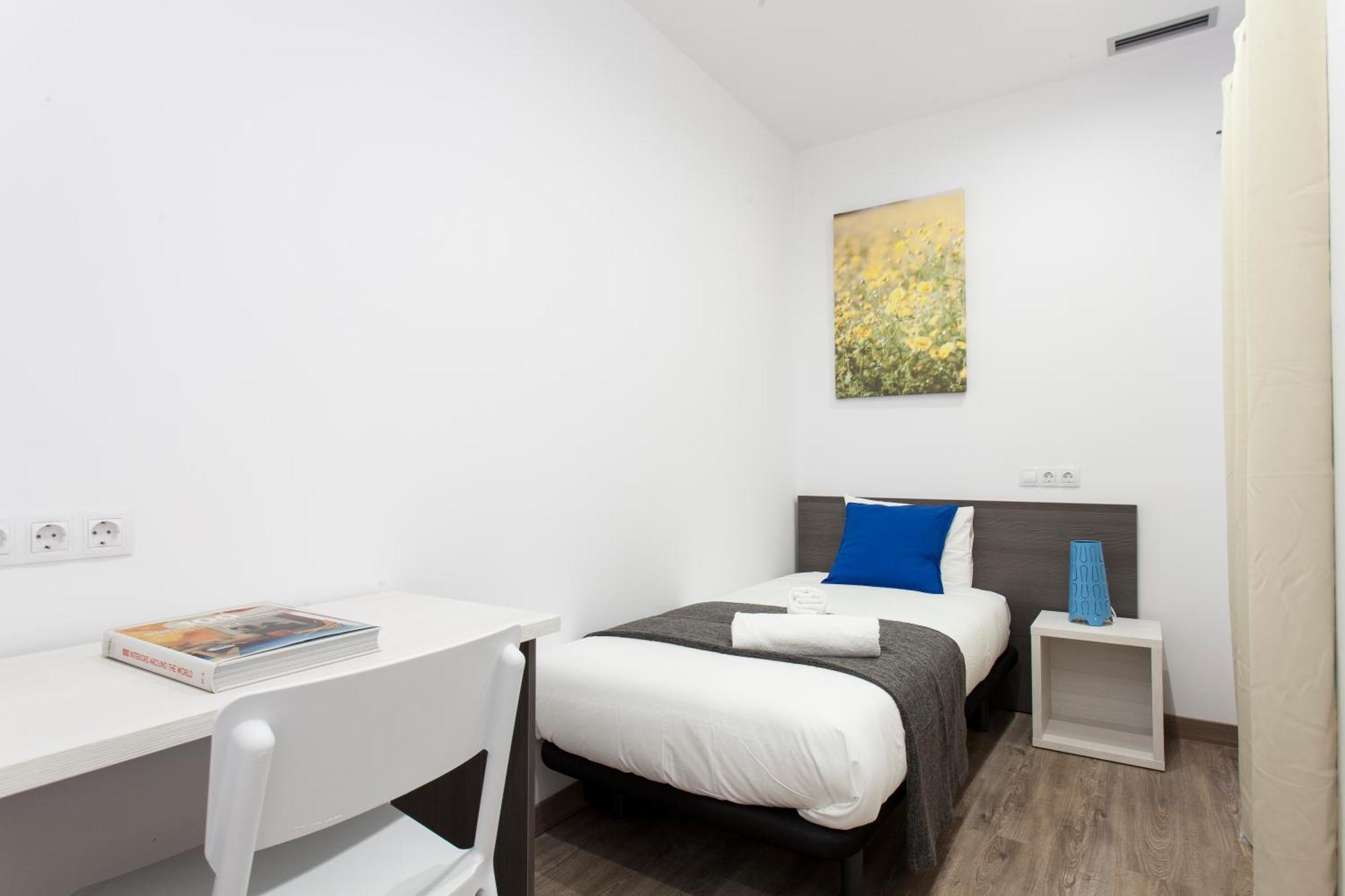 Apartment Ab Comte D'urgell - 2512